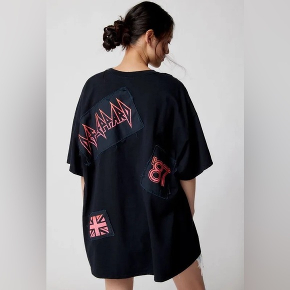Women's Def Leppard Hysteria Patchwork T-Shirt Dress - Picture 3 of 3